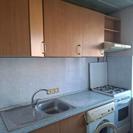 One-room In Arcadia *